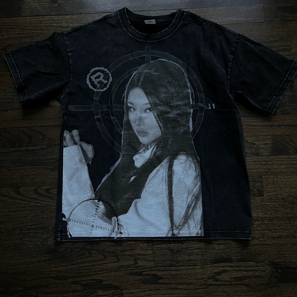 Forever 21 Black Graphic T-Shirt